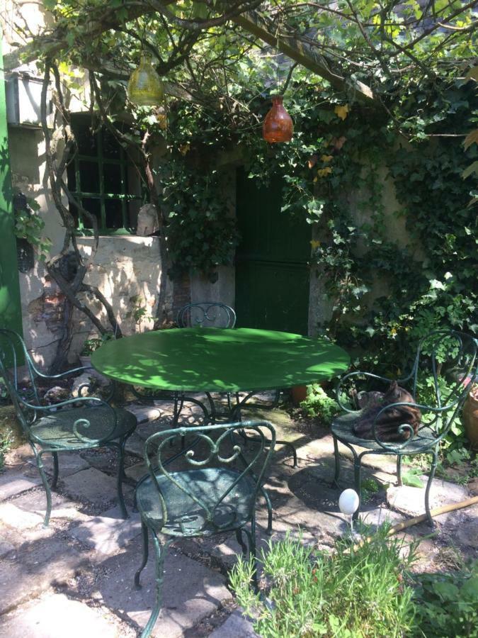 Moulin de Champrond -Montmirail -Sarthe Bed and Breakfast Buitenkant foto